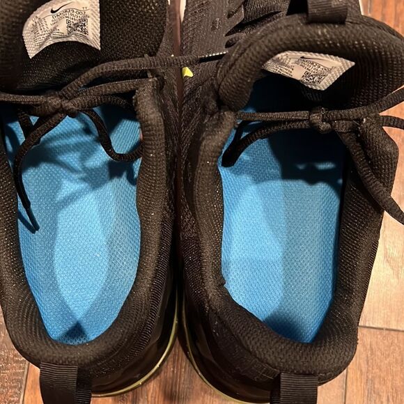 NIKE
CONTRASTING LOGO AIR MAX ALPHA FABRIC SNEAKERS size 11.5 EUC - Picture 11 of 11